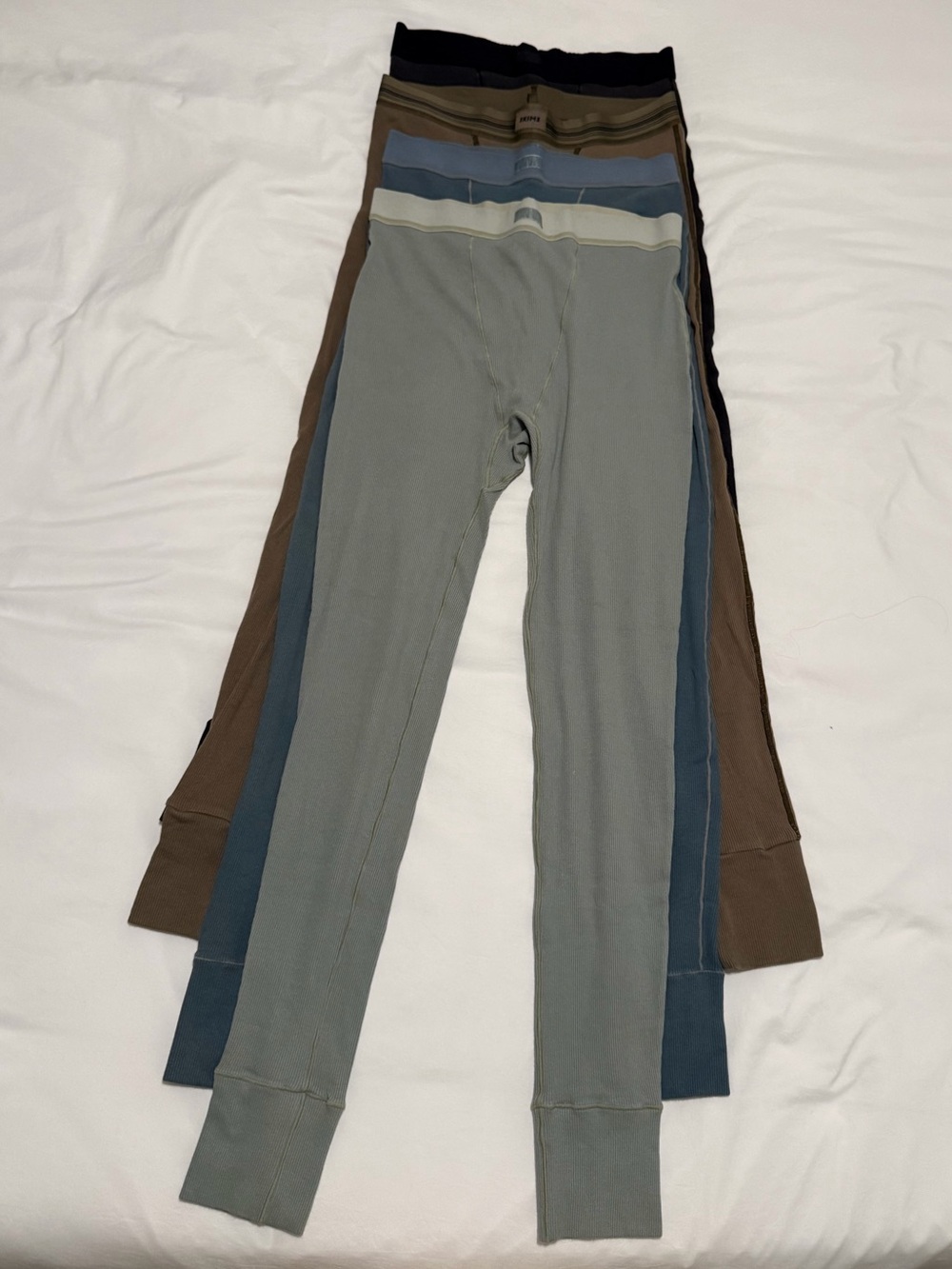 4 Pack of SKIMS Cotton Rib leggings